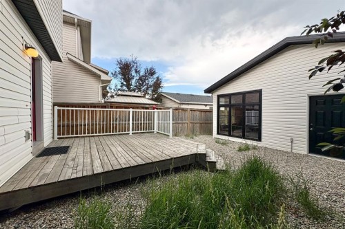 21 Walden Square Se, Calgary, AB 