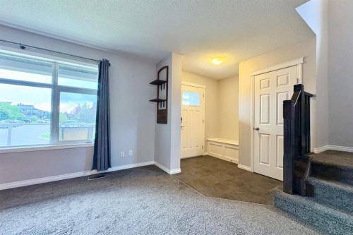 21 Walden Square Se, Calgary, AB 