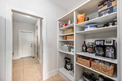 41 Aspen Ridge Way Sw, Calgary, AB - Indoor With Storage