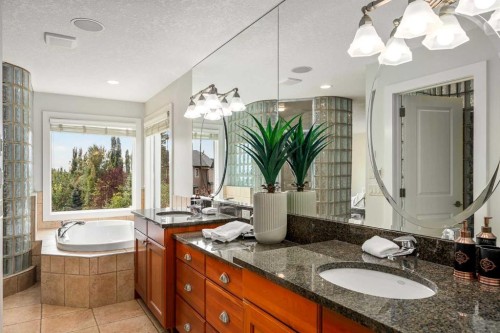 41 Aspen Ridge Way Sw, Calgary, AB - Indoor Photo Showing Bathroom