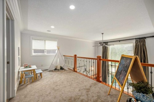 41 Aspen Ridge Way Sw, Calgary, AB - Indoor Photo Showing Other Room