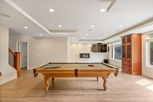41 Aspen Ridge Way Sw, Calgary, AB - Indoor Photo Showing Other Room