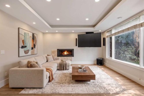 41 Aspen Ridge Way Sw, Calgary, AB - Indoor With Fireplace