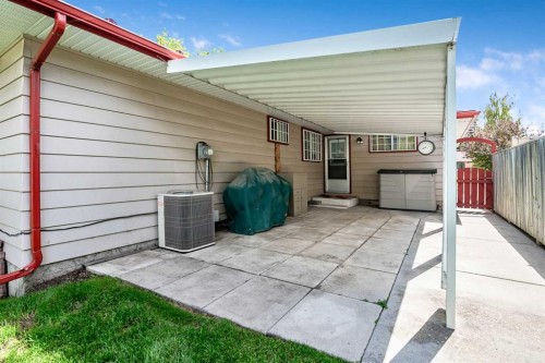 12716 Cannington Way Sw, Calgary, AB 
