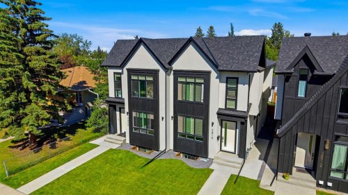 2808 40 Street Sw, Calgary, AB - Outdoor With Facade