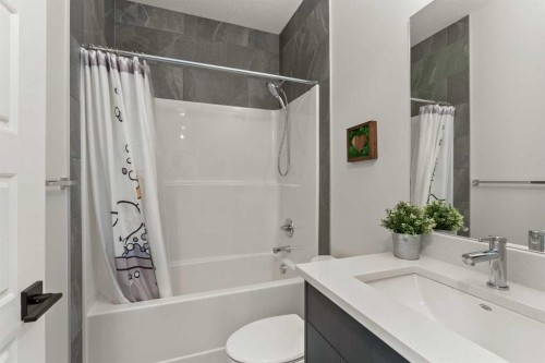 32 Monterra Landing, Cochrane Lake, AB 