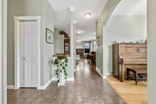 14 Cimarron Park Cove, Okotoks, AB 