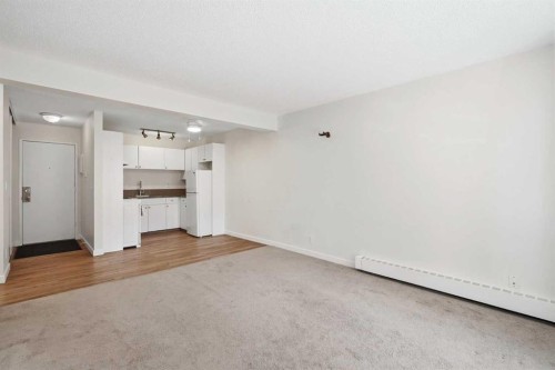 203B-5601 Dalton Drive Nw, Calgary, AB - Indoor
