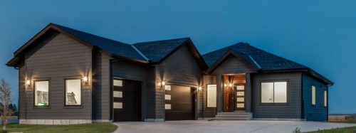 232 Red Tail Ridge Se, High River, AB - Outdoor With Facade