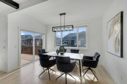 247 Coopers Cove Sw, Airdrie, AB - Indoor Photo Showing Dining Room