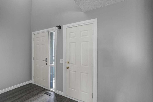 274 Somerside Park Sw, Calgary, AB 