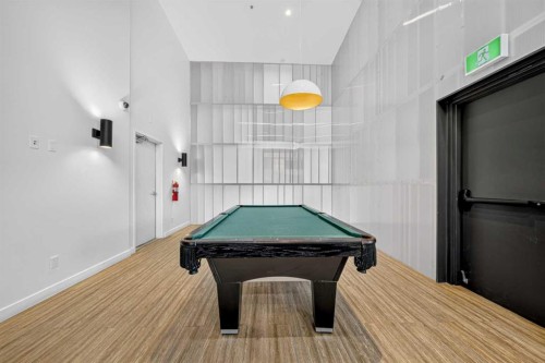 409-210 15 Avenue Se, Calgary, AB - Indoor Photo Showing Other Room