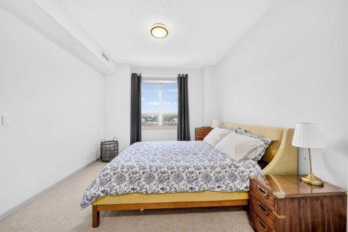 409-210 15 Avenue Se, Calgary, AB - Indoor Photo Showing Bedroom
