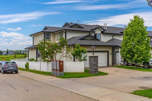 1-12 Silver Creek Boulevard Nw, Airdrie, AB - Outdoor