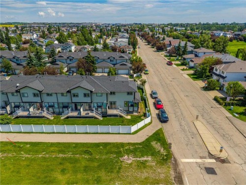 1-12 Silver Creek Boulevard Nw, Airdrie, AB - Outdoor With View