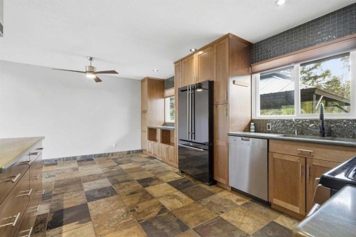 316 Canniff Place Sw, Calgary, AB 
