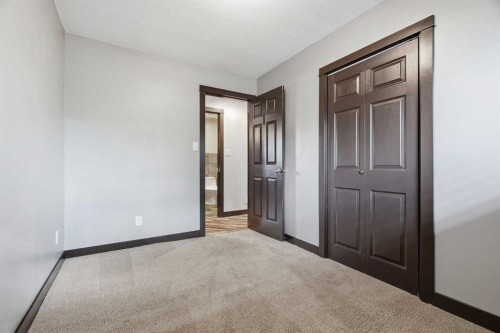 316 Canniff Place Sw, Calgary, AB 