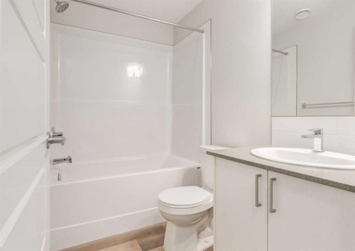 408 Cranbrook Square Se, Calgary, AB 