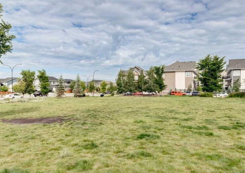 408 Cranbrook Square Se, Calgary, AB 