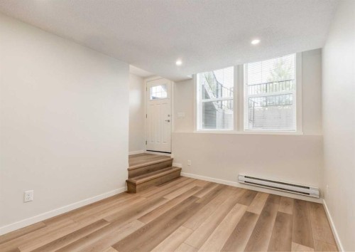 408 Cranbrook Square Se, Calgary, AB 