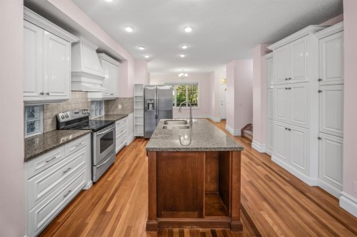 2530 3 Avenue Nw, Calgary, AB 