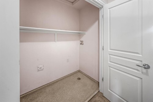 2530 3 Avenue Nw, Calgary, AB 