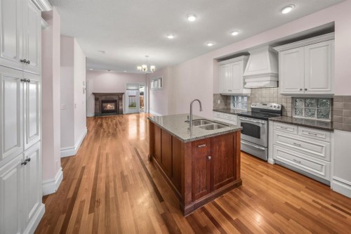 2530 3 Avenue Nw, Calgary, AB 