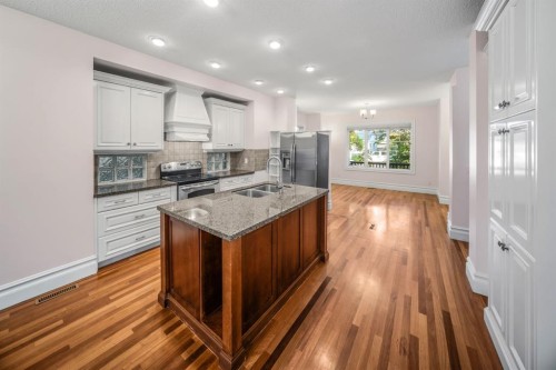 2530 3 Avenue Nw, Calgary, AB 