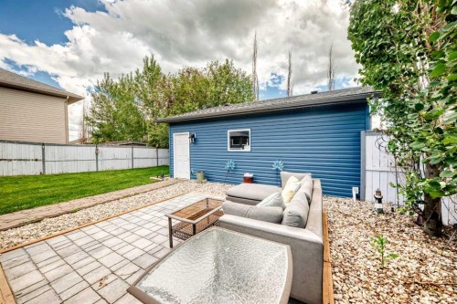 4 Strathford Place, Strathmore, AB 