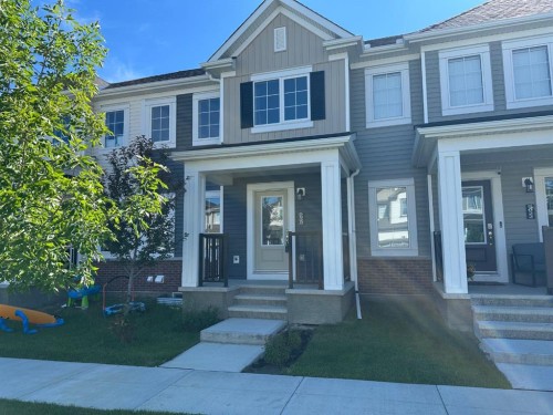 5020 Windsong Boulevard SW Airdrie, AB T4B 5L2