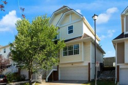 109 Tuscany Springs Gardens NW Calgary, AB T3L 2R4