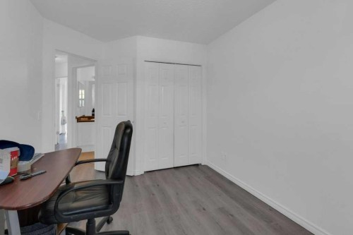 109 Tuscany Springs Gardens Nw, Calgary, AB - Indoor Photo Showing Office