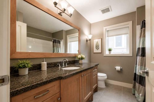 24 Aspen Meadows Green Sw, Calgary, AB 