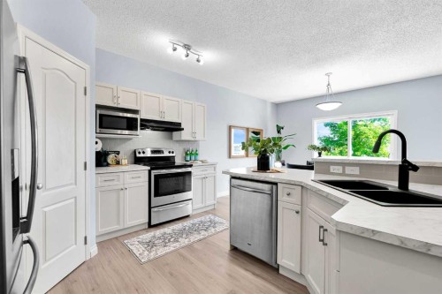 71 Westmount Circle, Okotoks, AB 