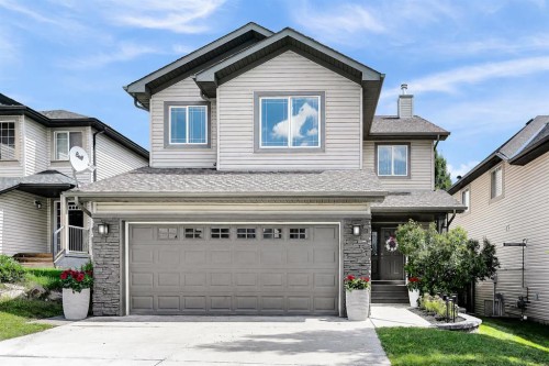 71 Westmount Circle  Okotoks, AB T1S 0B7