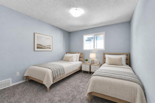 71 Westmount Circle, Okotoks, AB 