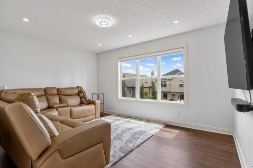 35 Copperleaf Crescent Se, Calgary, AB 