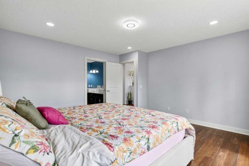 35 Copperleaf Crescent Se, Calgary, AB 
