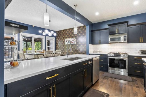35 Copperleaf Crescent Se, Calgary, AB 