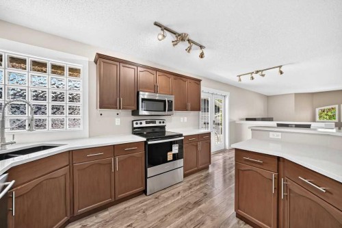 222 Covewood Close Ne, Calgary, AB 