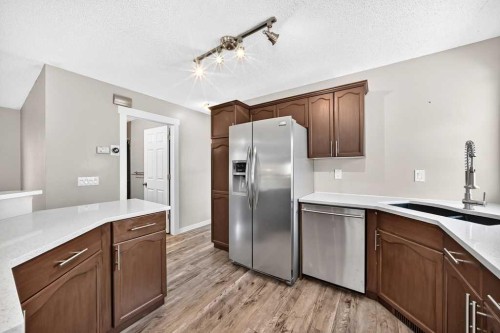 222 Covewood Close Ne, Calgary, AB 