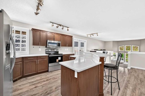 222 Covewood Close Ne, Calgary, AB 