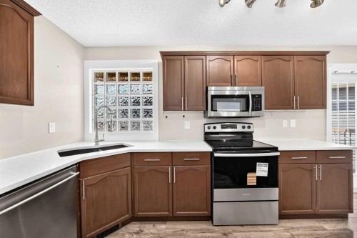 222 Covewood Close Ne, Calgary, AB 