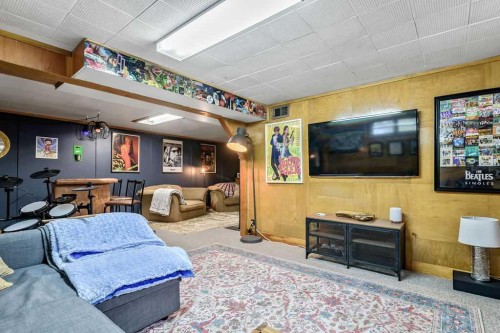 3807 25 Avenue Sw, Calgary, AB 
