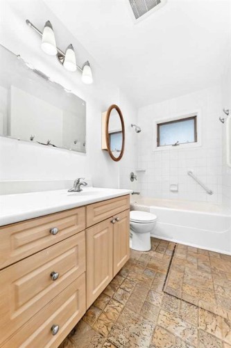 2912 Brentwood Boulevard Nw, Calgary, AB 