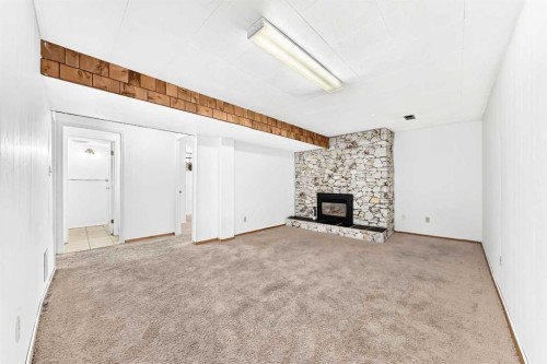 2912 Brentwood Boulevard Nw, Calgary, AB 
