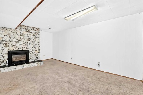 2912 Brentwood Boulevard Nw, Calgary, AB 