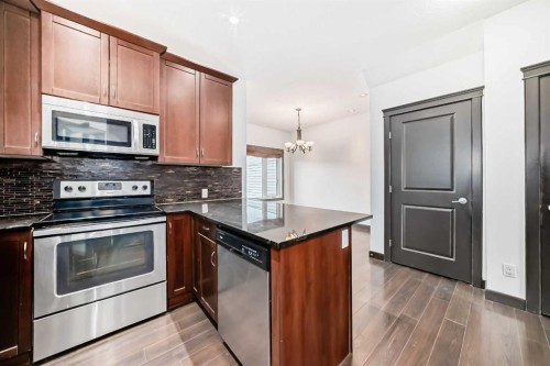 17 Redstone Common Ne, Calgary, AB 