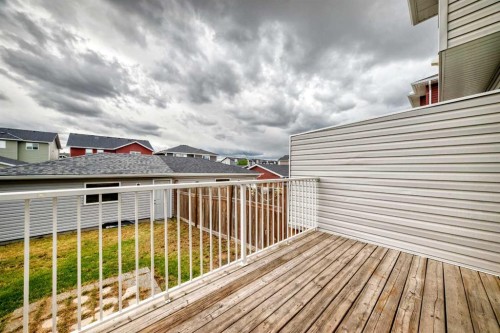 17 Redstone Common Ne, Calgary, AB 
