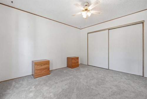 3011 Burroughs Manor Ne, Calgary, AB 